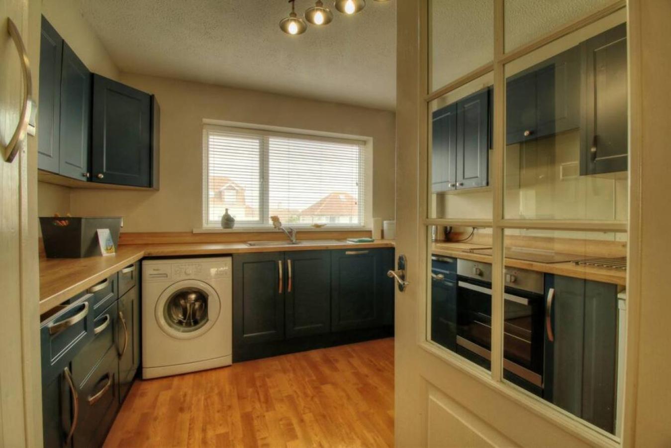 Air Maison - Modern 2 Bedroom Wit Sea Views And Access Apartment